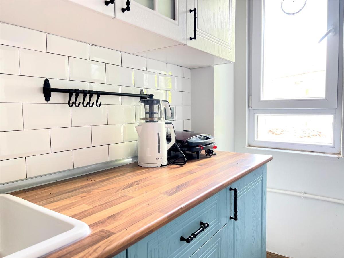 Wonder Homes- Cozy Flat, 2Br, Terrace, Cihangir, Frz3 Provincia di Provincia di Istanbul Esterno foto