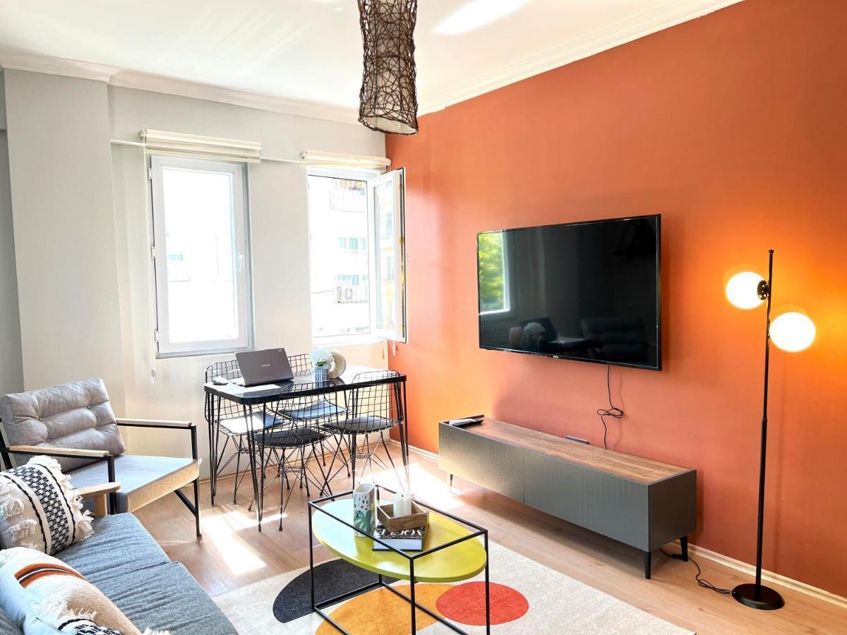 Wonder Homes- Cozy Flat, 2Br, Terrace, Cihangir, Frz3 Provincia di Provincia di Istanbul Esterno foto